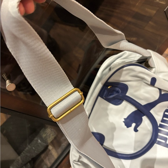 Large vintage Puma bag.   NWT - Picture 6 of 6